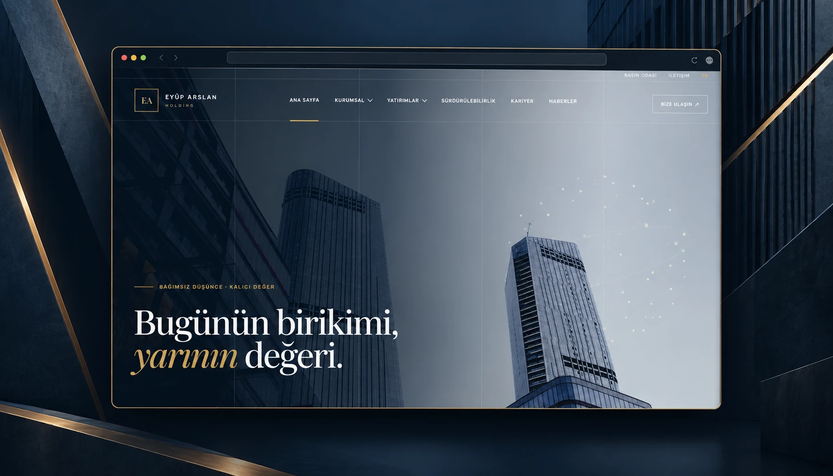 Eyüp Arslan Holding ana sayfasını gökdelen görseliyle sunan lacivert ve altın tonlarında kurumsal portfolyo kapağı